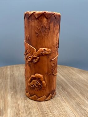 Universal Studios Jurassic Park World Etched Raptor Tiki Mug Isla Nu Bar euc